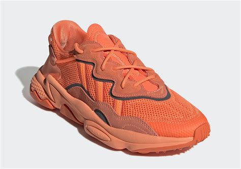 adidas ozweego junior orange|OZWEEGO unisex.